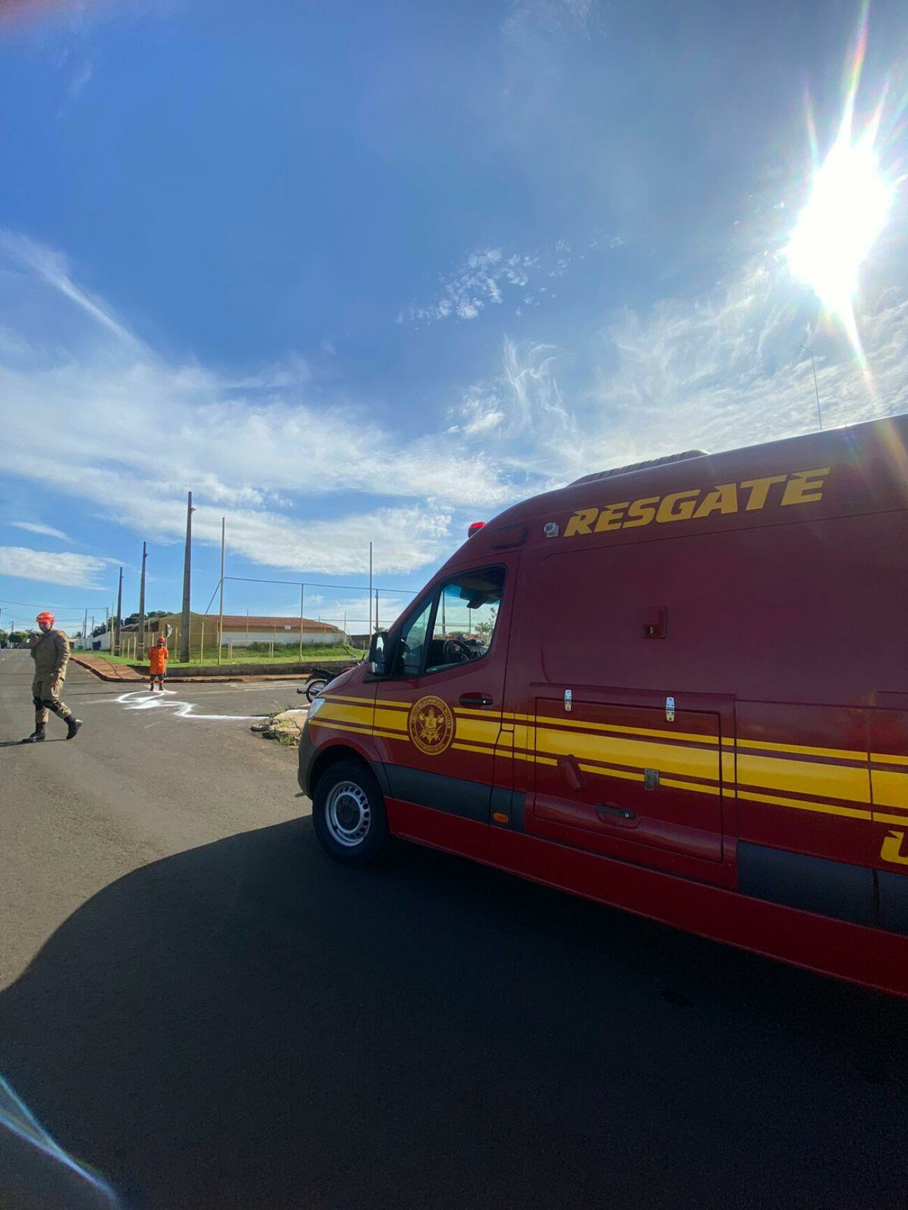 Ilustração da notícia Duas pessoas ficam feridas em acidente no bairro Vila Nunes, em Costa Rica da MS Todo dia